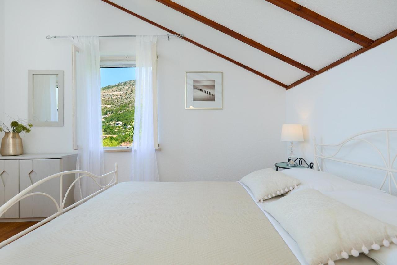 House Lilla Villa Brsečine Екстериор снимка